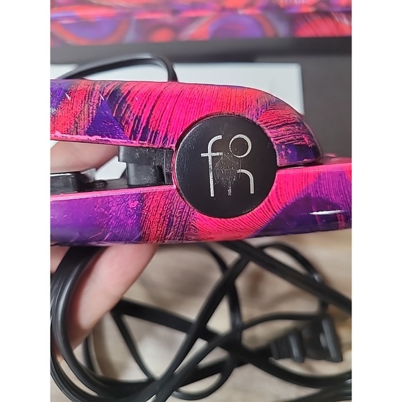 Fahrenheit Hair Care Ceramic Hair Straightener Peacock Design Limited Edition - Picture 10 of 12